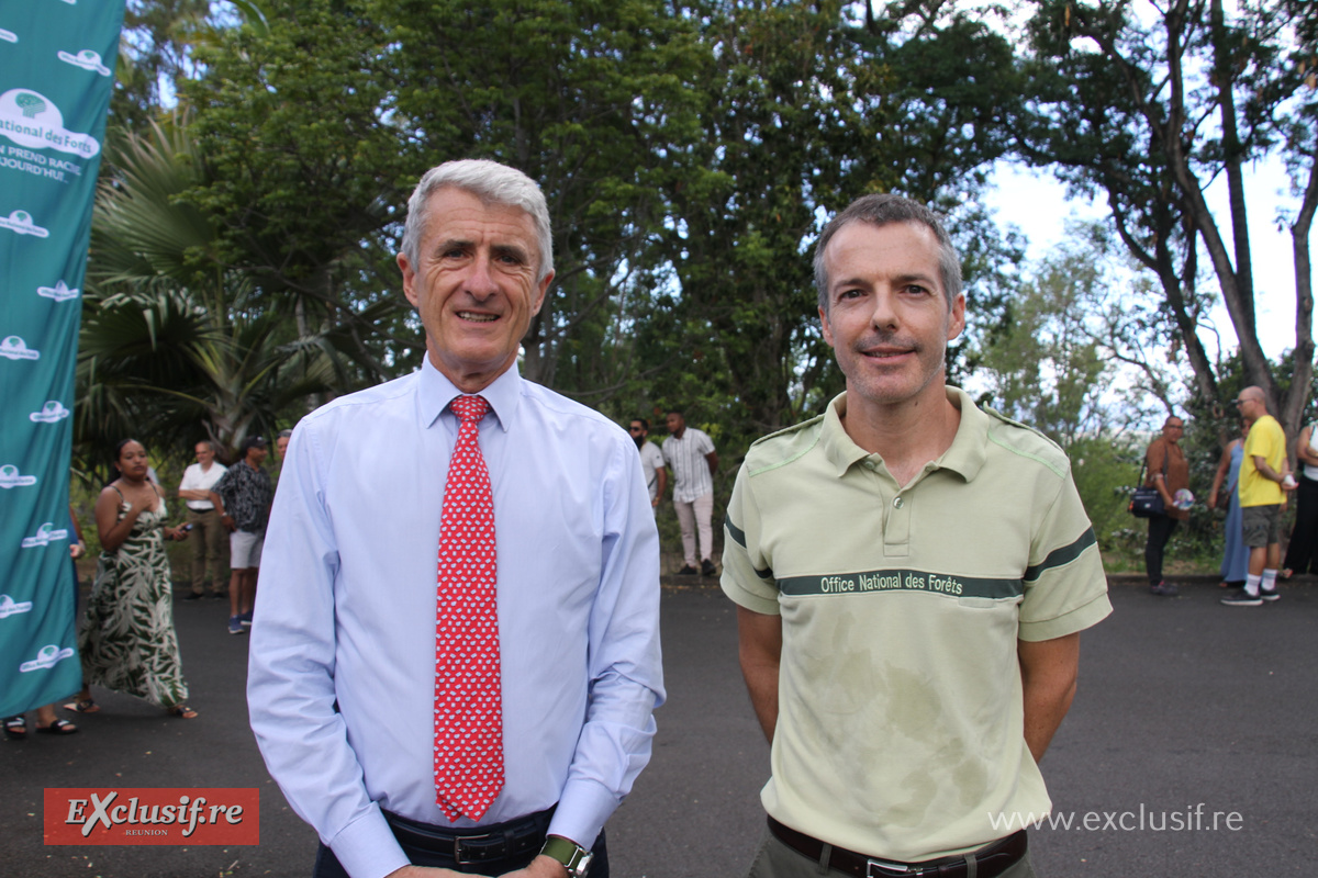 Patrice Latron, Préfet de La Réunion, et Benoît Loussier, directeur régional de l'ONF Réunion-Mayotte Patrice Latron, Préfet de La Réunion, et Benoît Loussier, directeur régional de l'ONF Réunion-Mayotte