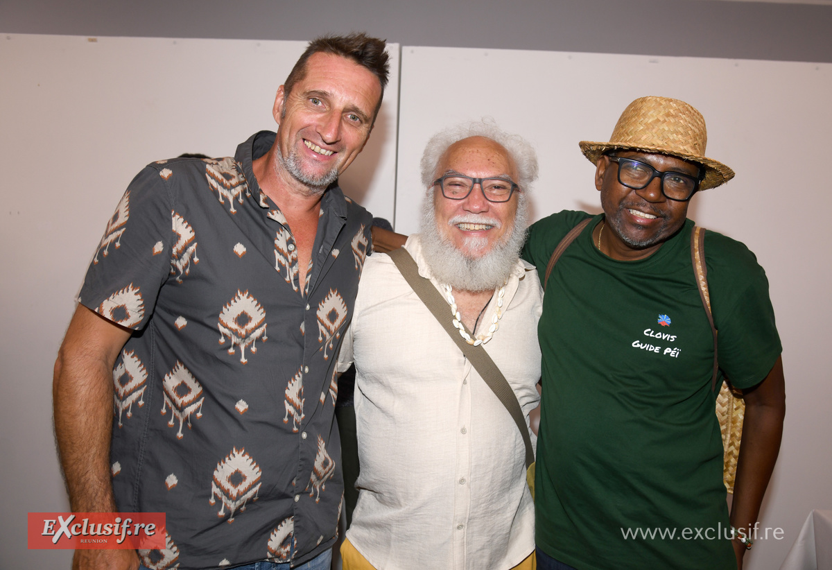 Création locale et talents péï: remise des trophées Prix Flamboyants 2024  Création locale et talents péï: remise des trophées Prix Flamboyants 2024