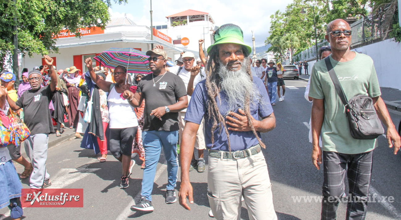 Marche blanche contre la profanation de la Vierge Marie: photos Marche blanche contre la profanation de la Vierge Marie: photos