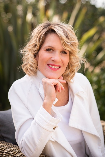 Lilou Macé, connue pour sa chaîne YouTube «TV de Lilou», présente à l'événement Lilou Macé, connue pour sa chaîne YouTube «TV de Lilou», présente à l'événement