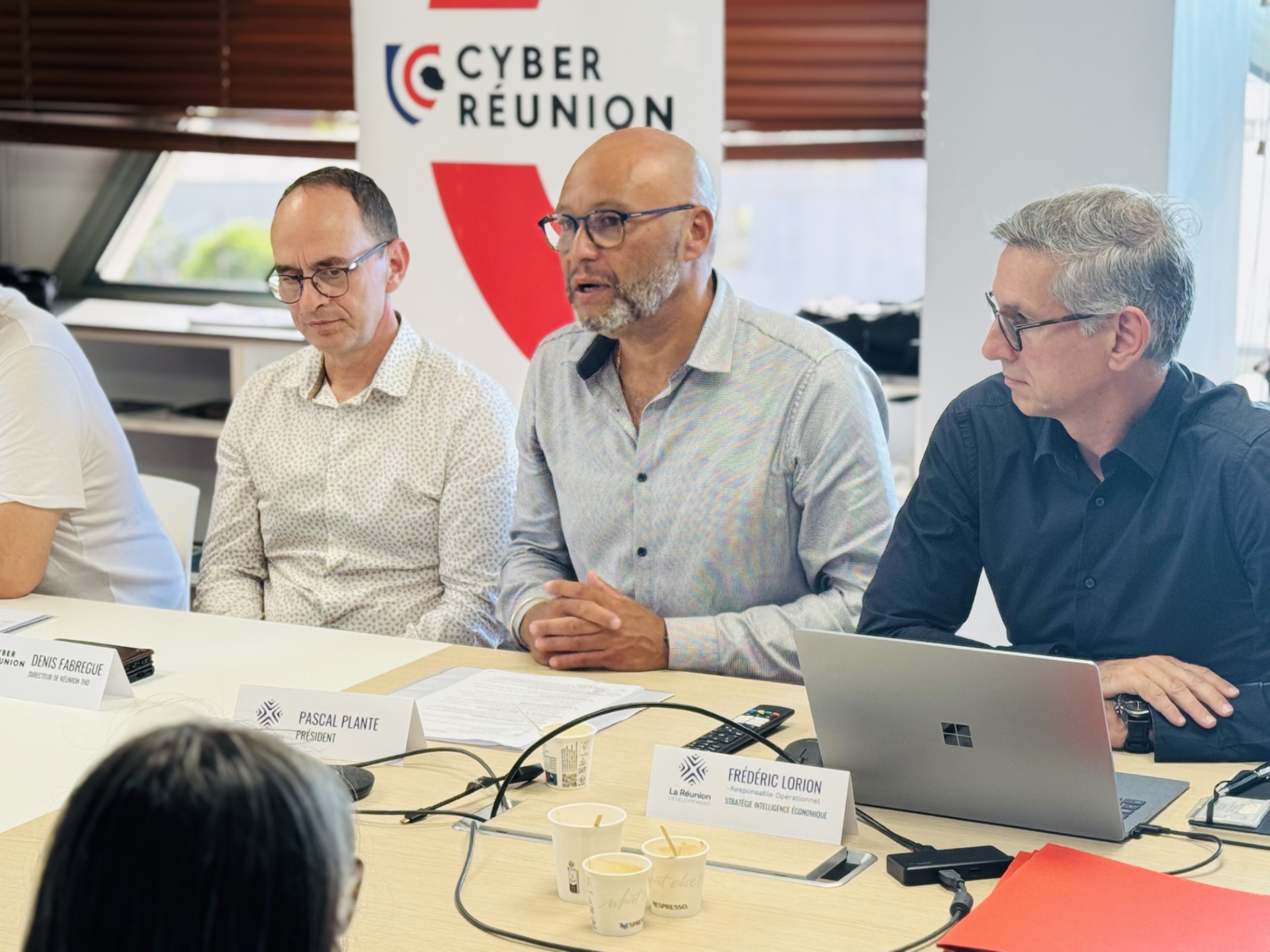 Pascal Plante (au centre), président de La Réunion Développement, a fait un compte-rendu de cette première participation au Forum