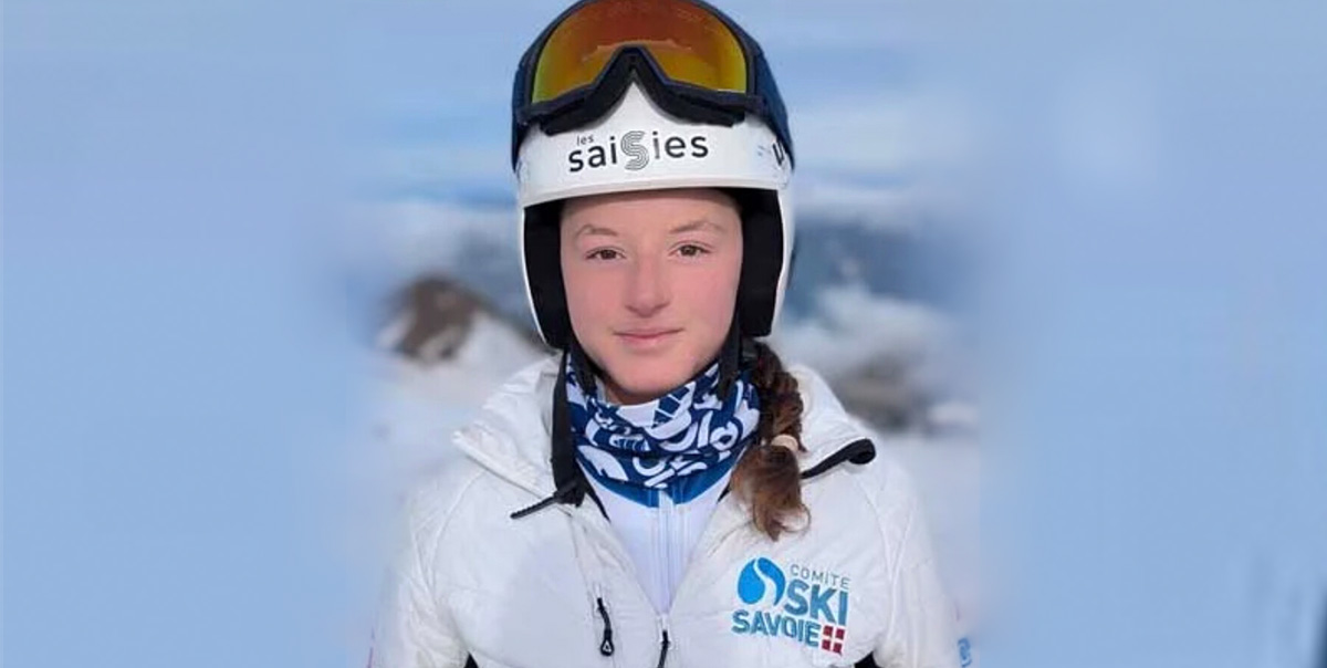 Margot Simon, 18 ans, championne de ski, meurt après une chute à l'entraînement Margot Simon, 18 ans, championne de ski, meurt après une chute à l'entraînement