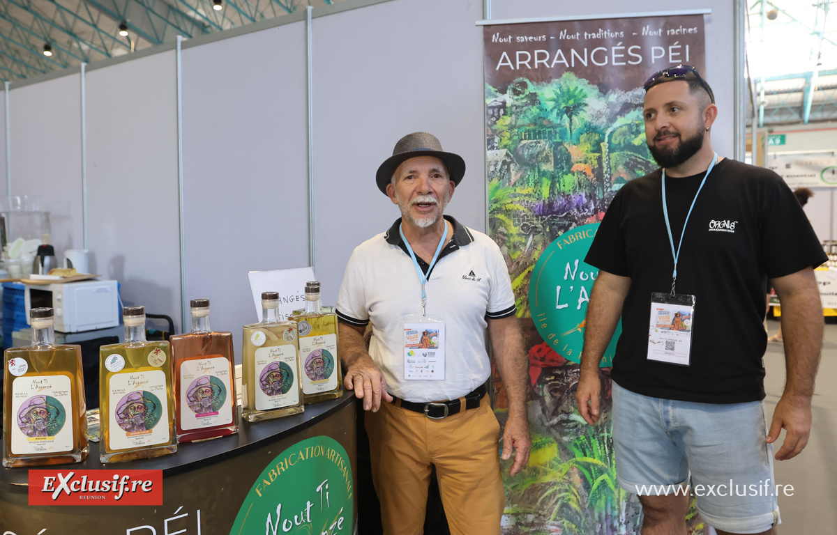 Alyre Grondin et son fils Thomas, de Nout Ti L'Arranzé du Petit Tampon Alyre Grondin et son fils Thomas, de Nout Ti L'Arranzé du Petit Tampon