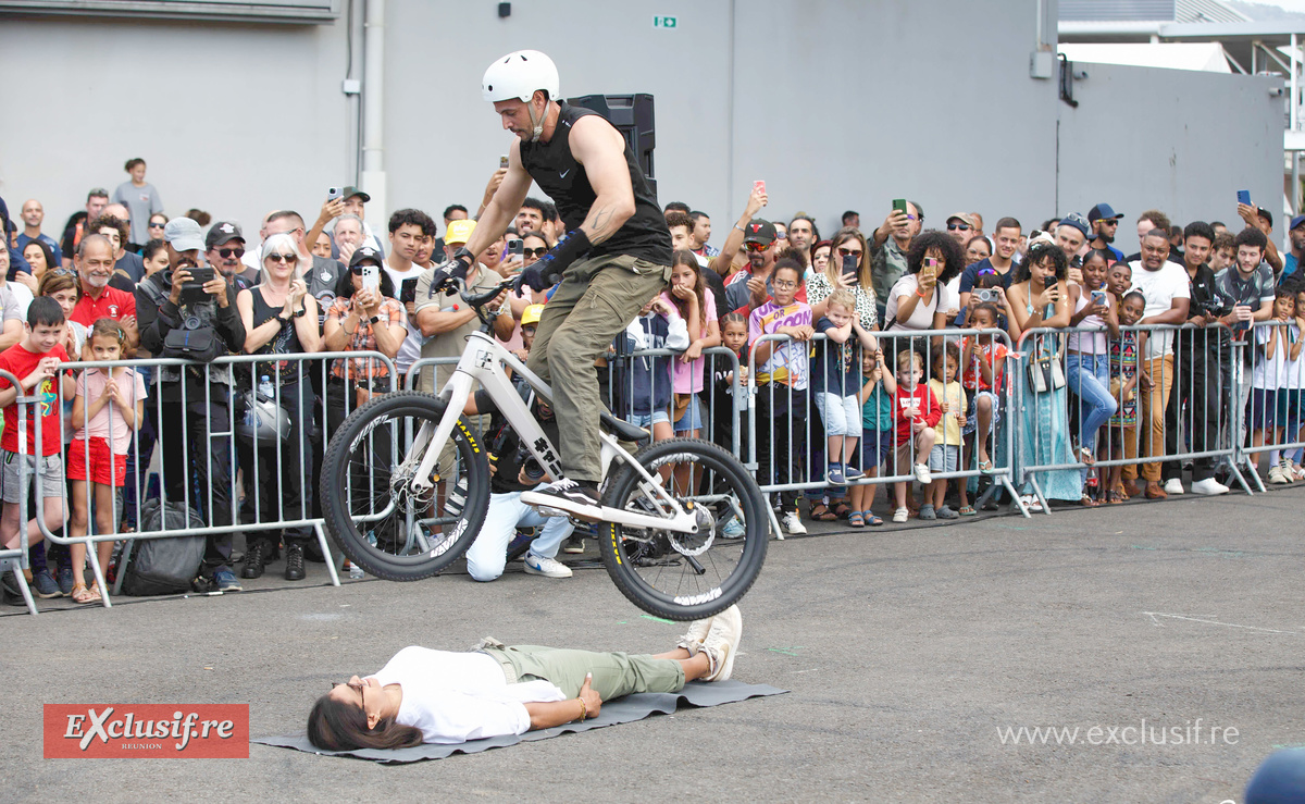 Motor Expo à la Nordev: exposition de motos et d'autos, show trial et VTT