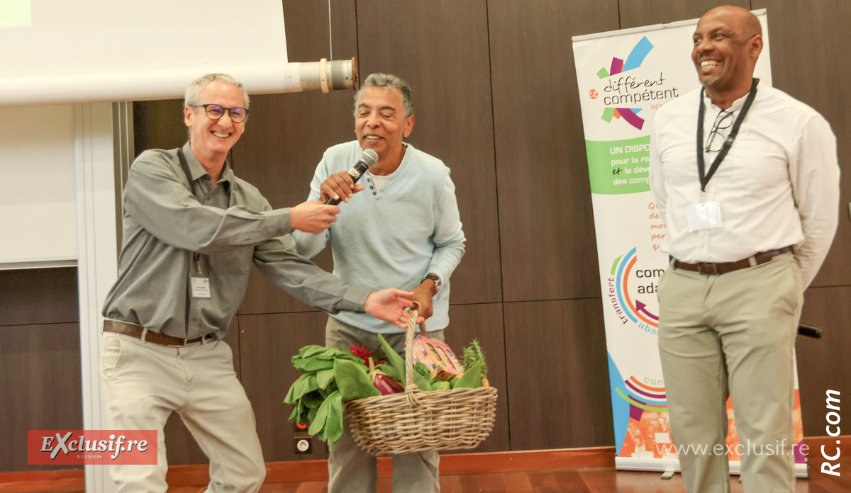 Un peu de légumes pour Thierry Jardinot, pour qu'il reprenne un peu de force