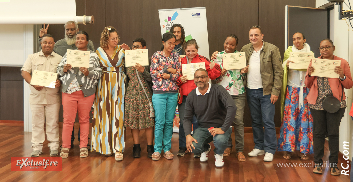 Photos de famille, par petits groupes Photos de famille, par petits groupes