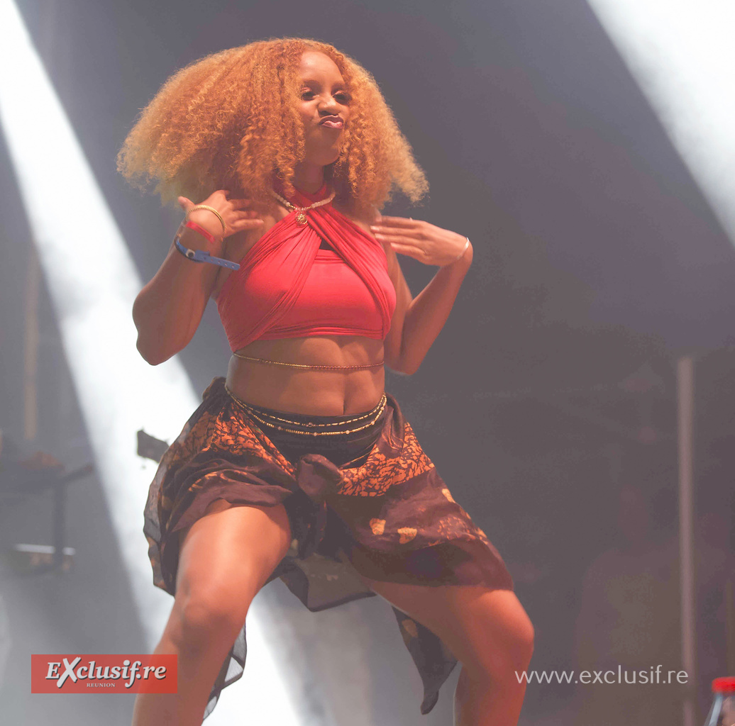 "Jazz Dans Port": 35 000 participants pour 200 artistes, photos des concerts "Jazz Dans Port": 35 000 participants pour 200 artistes, photos des concerts