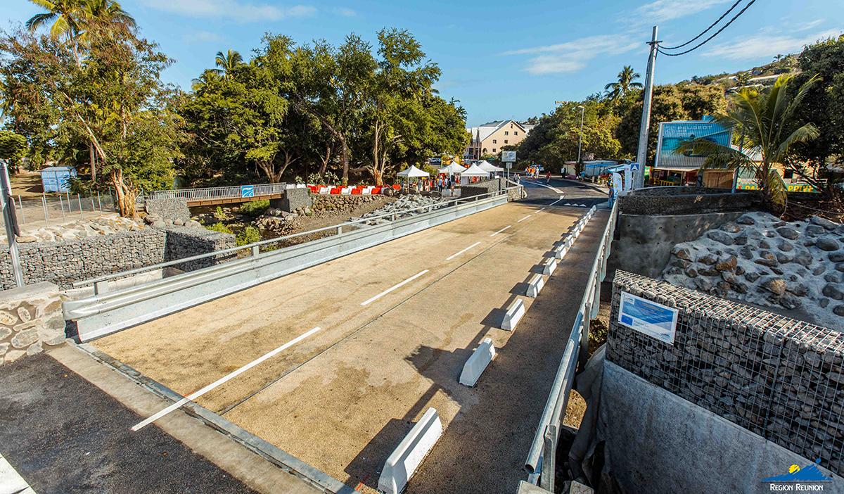 Un nouveau pont pour franchir la Ravine Saint-Gilles