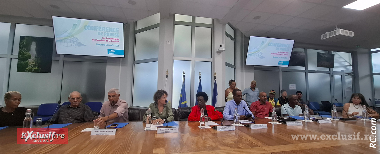 Autour de la table :  Patricia Profil déléguée au sport à la Région Réunion, Jean-Louis Prianon et Amandine Maitrias, Présidente de la Commission Running à la LRA, et Stéphane Singa, directeur aux sports à la Région Réunion, Pascal Latchoumanin, de la Direction des Routes et Léonce Honorine, président de Rando Camélias