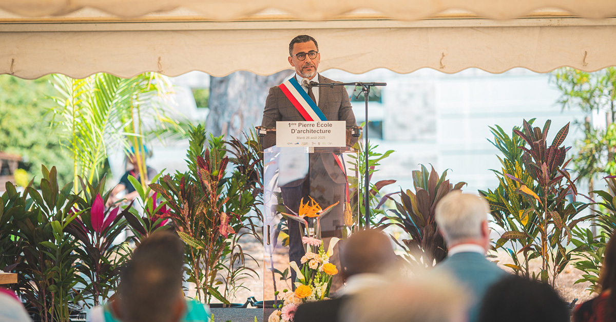 Olivier Hoarau, maire du Port