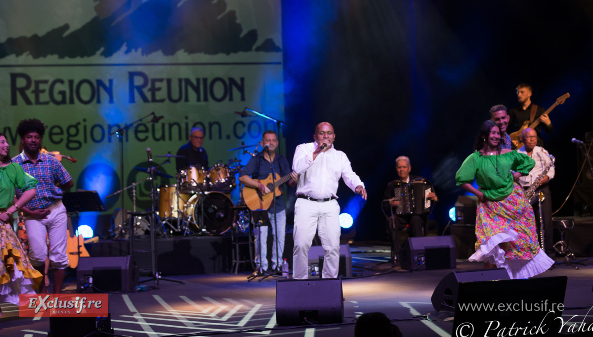 Hommage à Jules Arlanda au Téat Champ Fleuri avec une pléiade d'artistes: photos