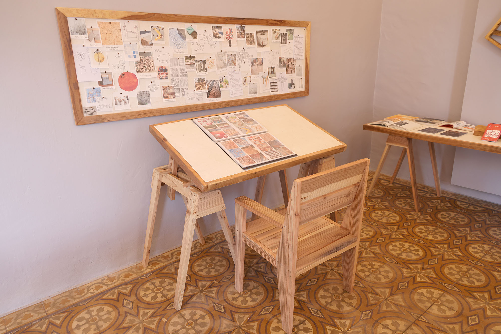 Un mobilier utile mais porteur de sens, modulable, accueillant
