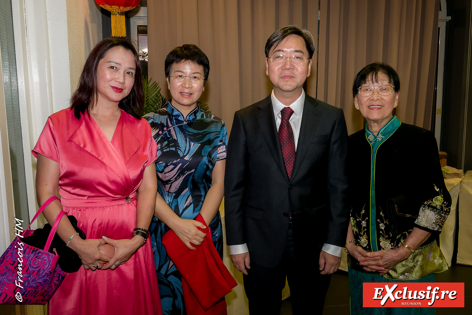 Soirée du 76e Anniversaire de la Fondation de la République Populaire de Chine
