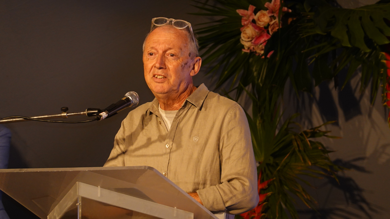 Prix Indianocéanie 2025: Didier Lentrein lauréat avec son roman "Le Puits arabe"