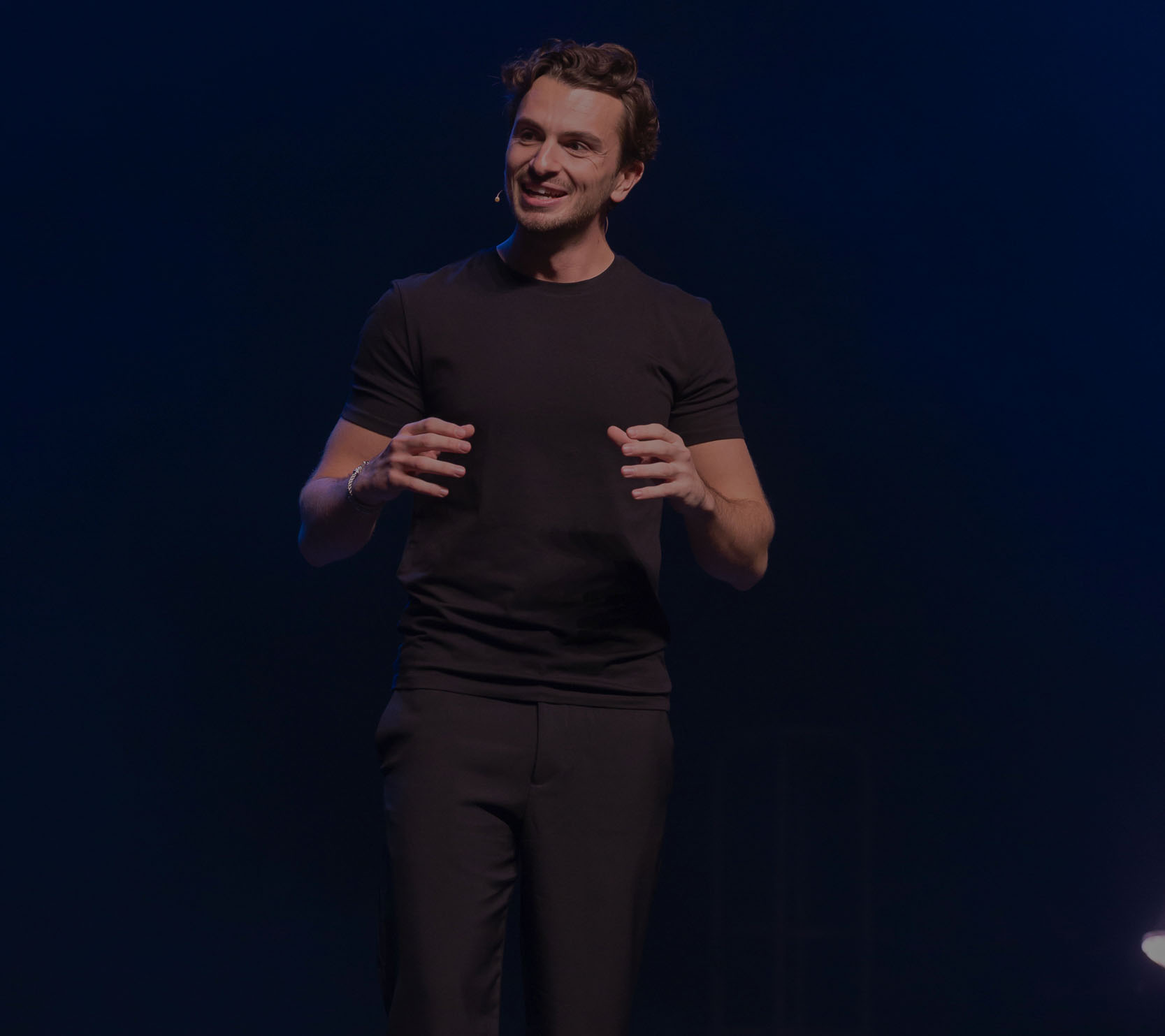 David Voinson, humoriste, en spectacle à Champ Fleuri: photos