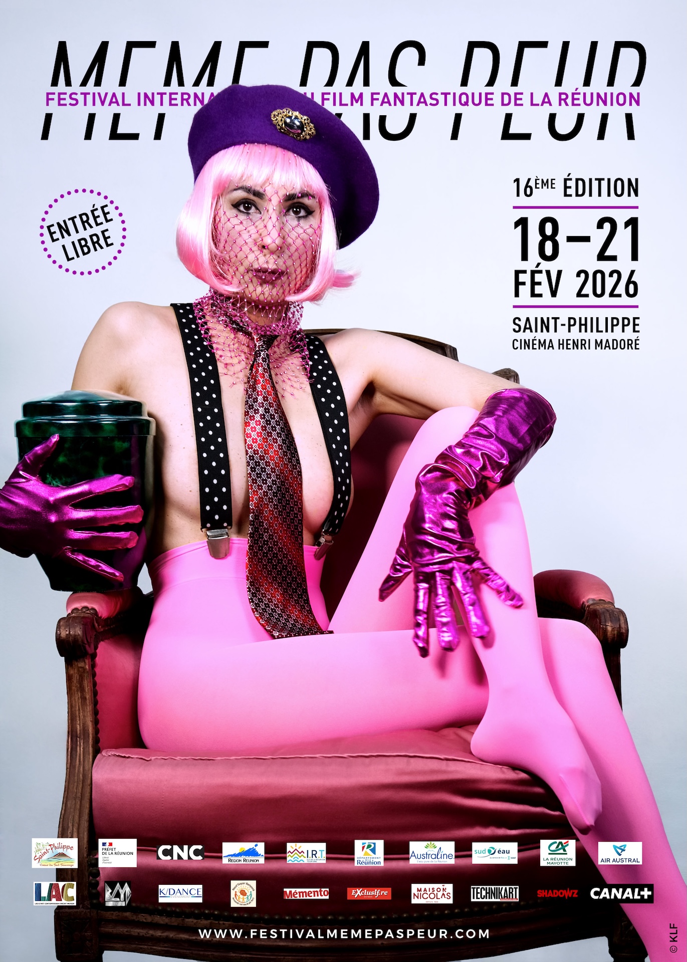 L'affiche 2026, teintée de rose et de violet, symbole d'une transgression...