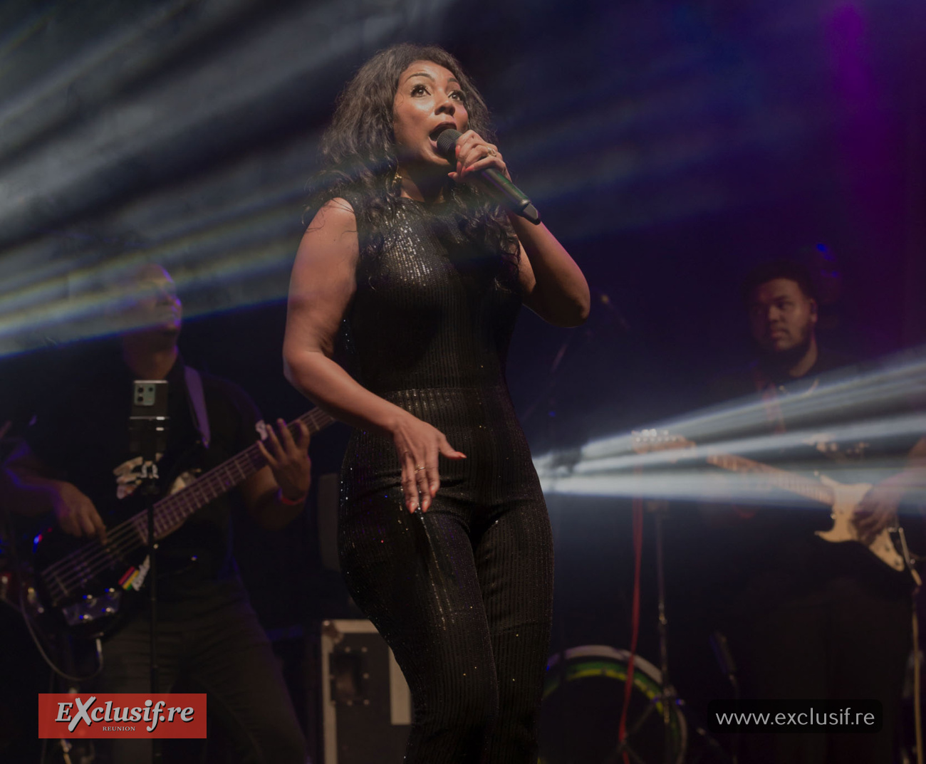 Concert Missty, Clara, Médérice: un trio féminin gagnant à Saint-Benoît, photos 