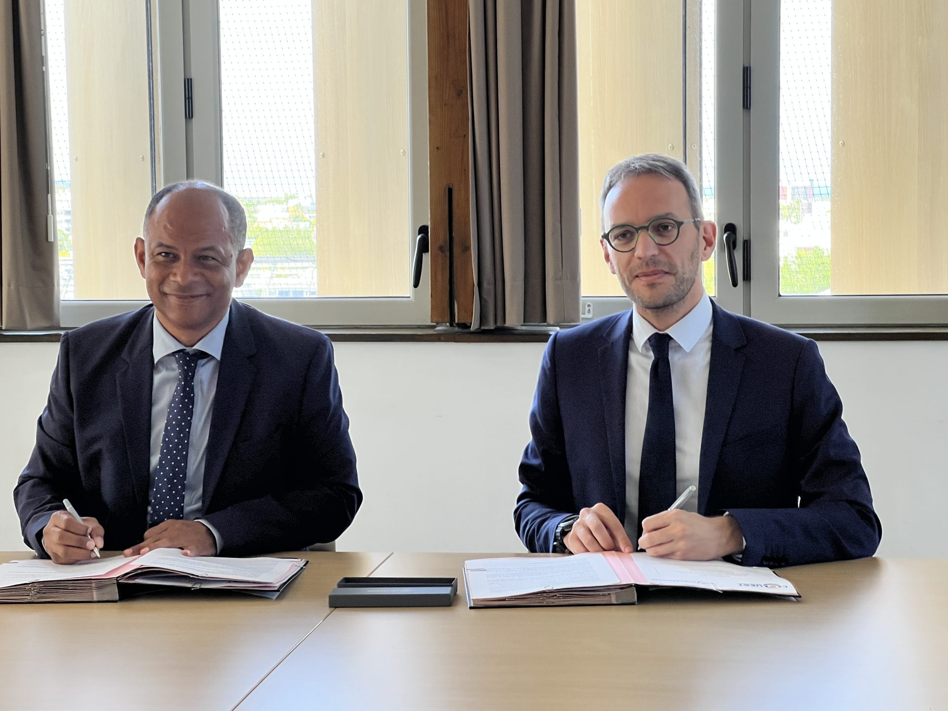 Territoire de l’Ouest et Grand Port Maritime de La Réunion: convention pour un développement durable 