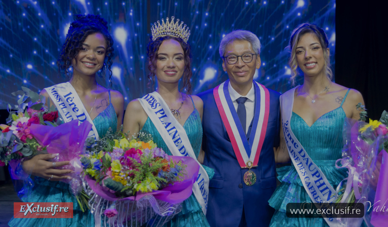 Océane Calizingué, 1ère dauphine, Manon Bardeur, Miss Plaine des Cafres 2026, Patrice Thien Ah Koon, maire du Tampon, et Rachel Robert, 2ème dauphine