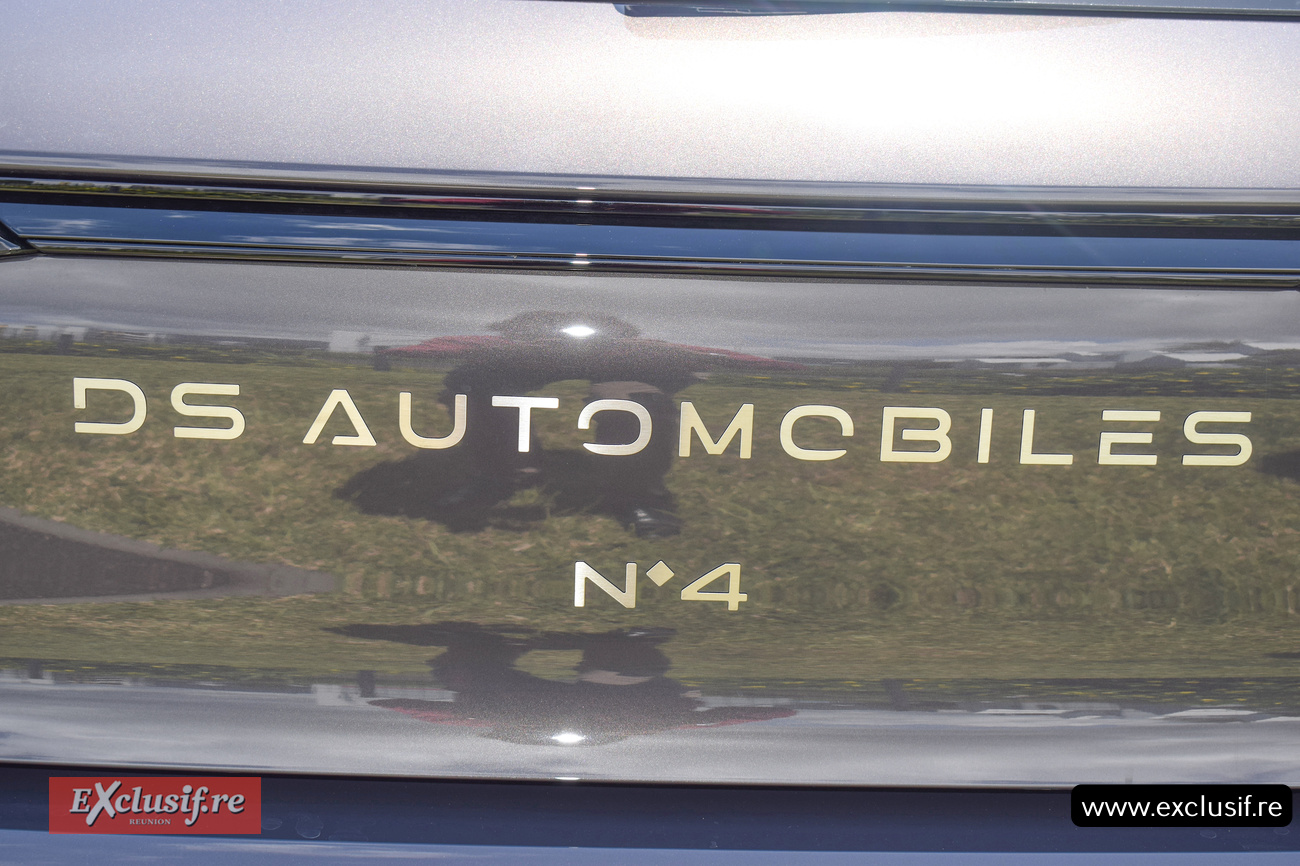 Nouveau lettrage à l'arrière