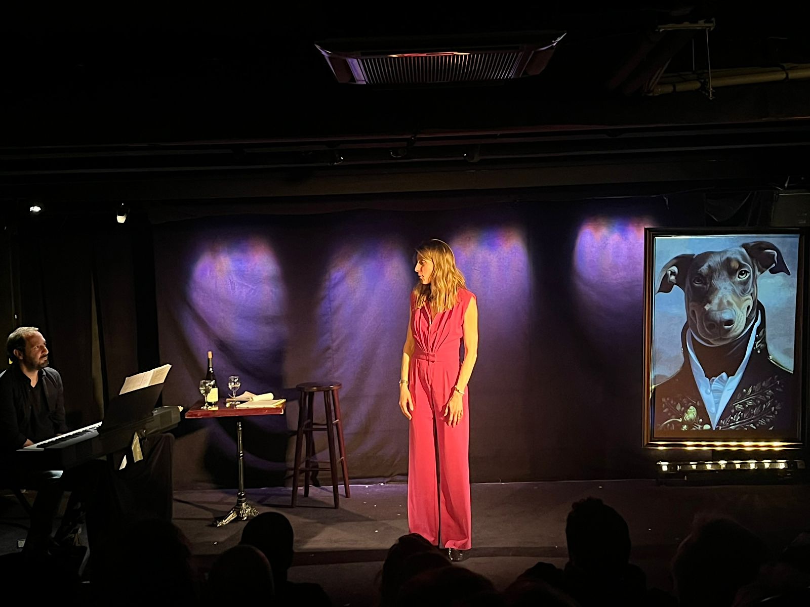 Une scène épurée, c'est ce qu'elle raconte qui compte...