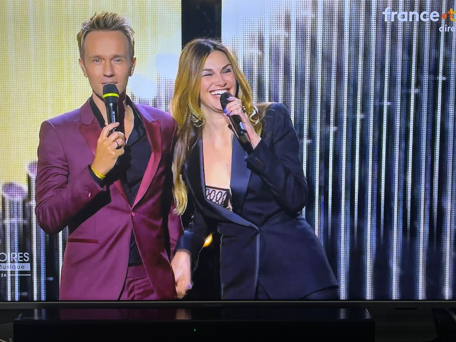 Cyril Féraud et Helena Noguerra ont animé l'émission