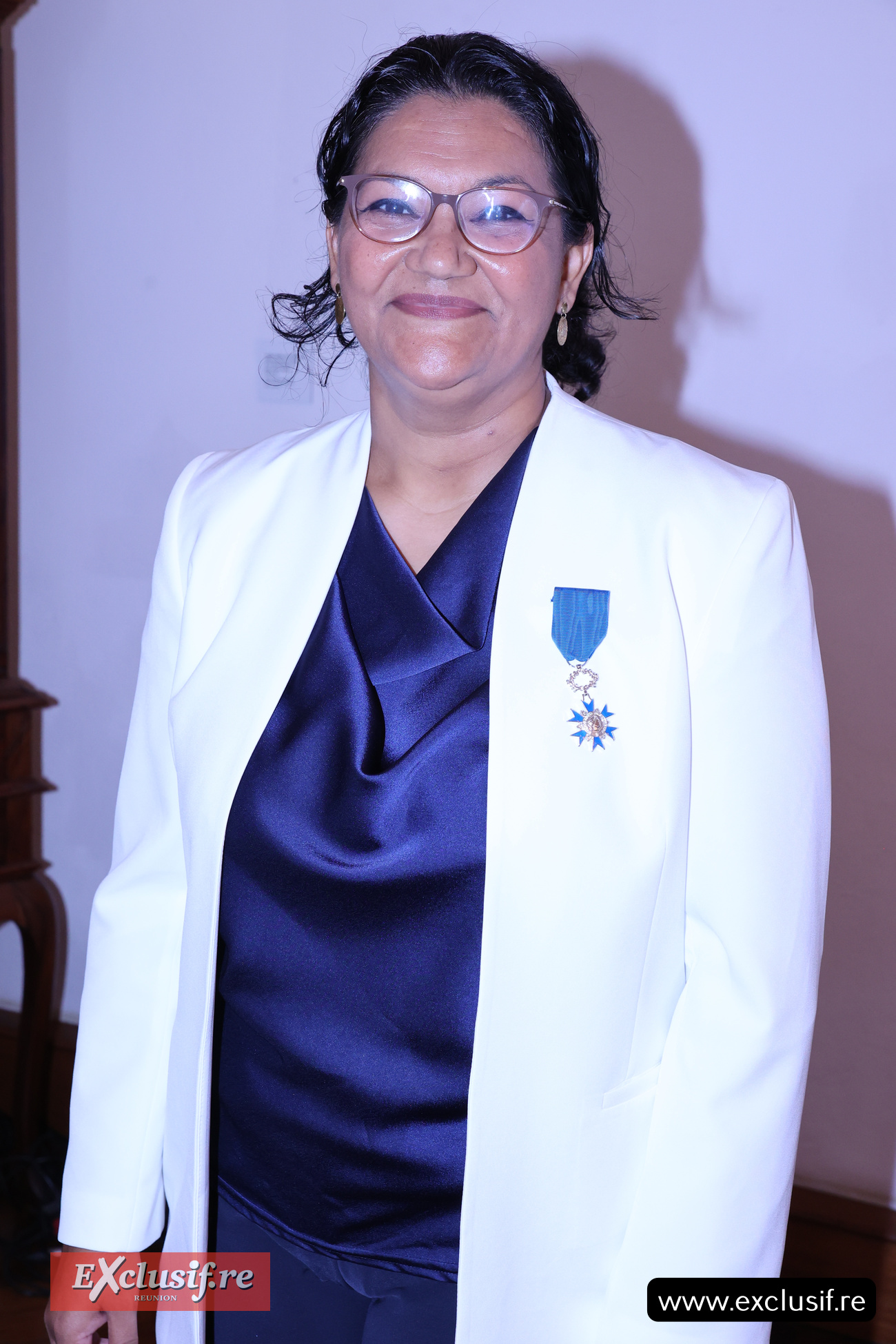 Cérémonie de remise collective d'ordres nationaux à la Préfecture: photos