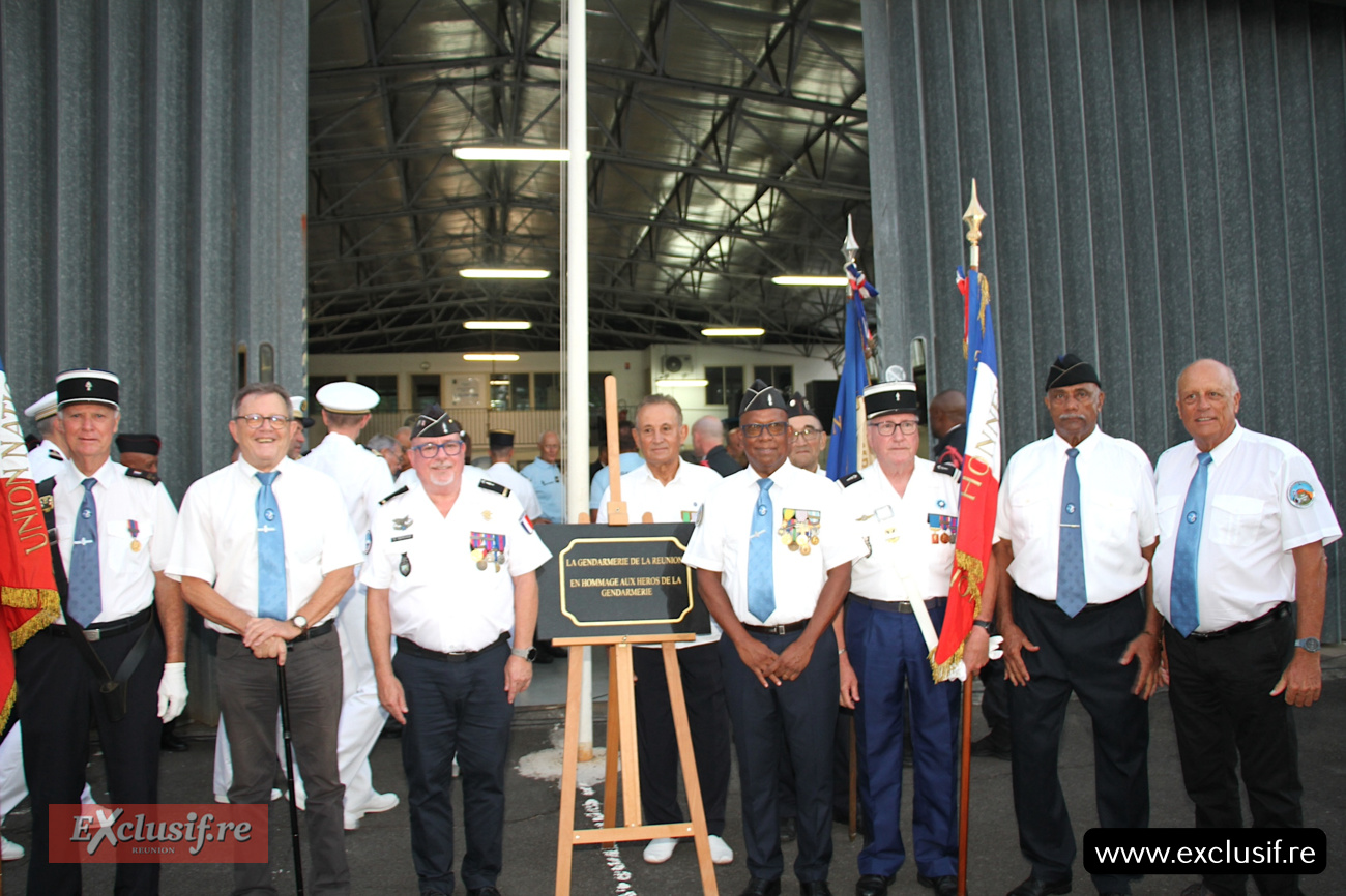 Gendarmerie Nationale de La Réunion: cérémonie d'hommage aux héros décédés