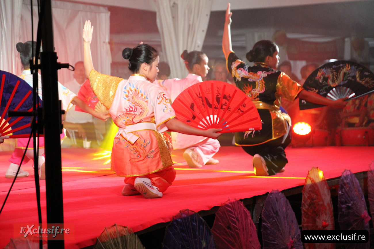 Plusieurs associations se sont produites sur scène...