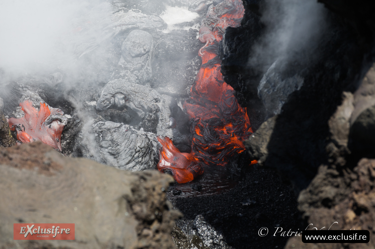 Piton de la Fournaise: les coulées ont rejoint la mer ce lundi, photos