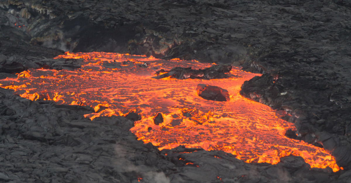 Volcan: fin de l'éruption, nos dernières photos du 24 mars