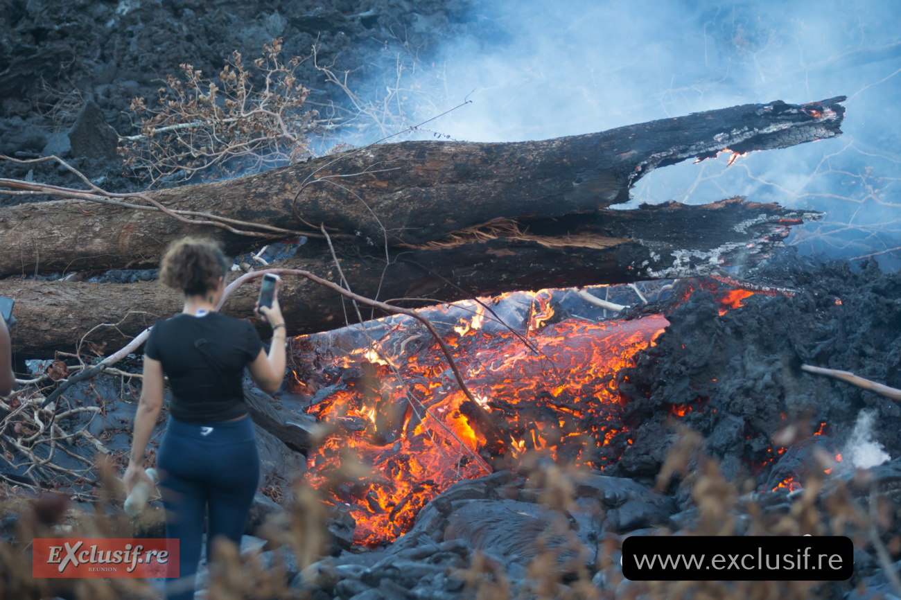 Volcan: l'éruption continue, photos