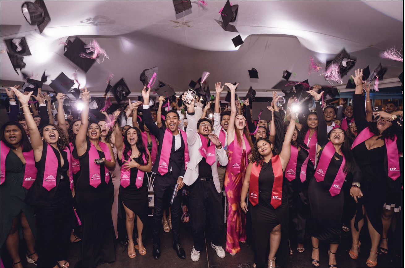 L’IUT Réunion célèbre ses 259 diplômés en Bachelor Universitaire de Technologie