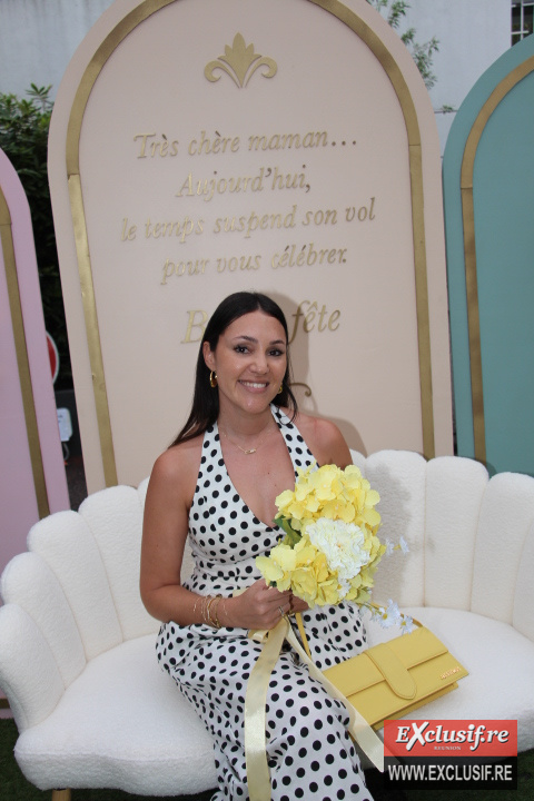 Remise de cadeaux à des mamans: photos