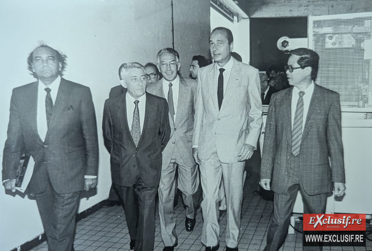 Louis Virapoullé, Bernard Pons, André-Maurice Pihoué, Jacques Chriac et Raphaël Chane Nam