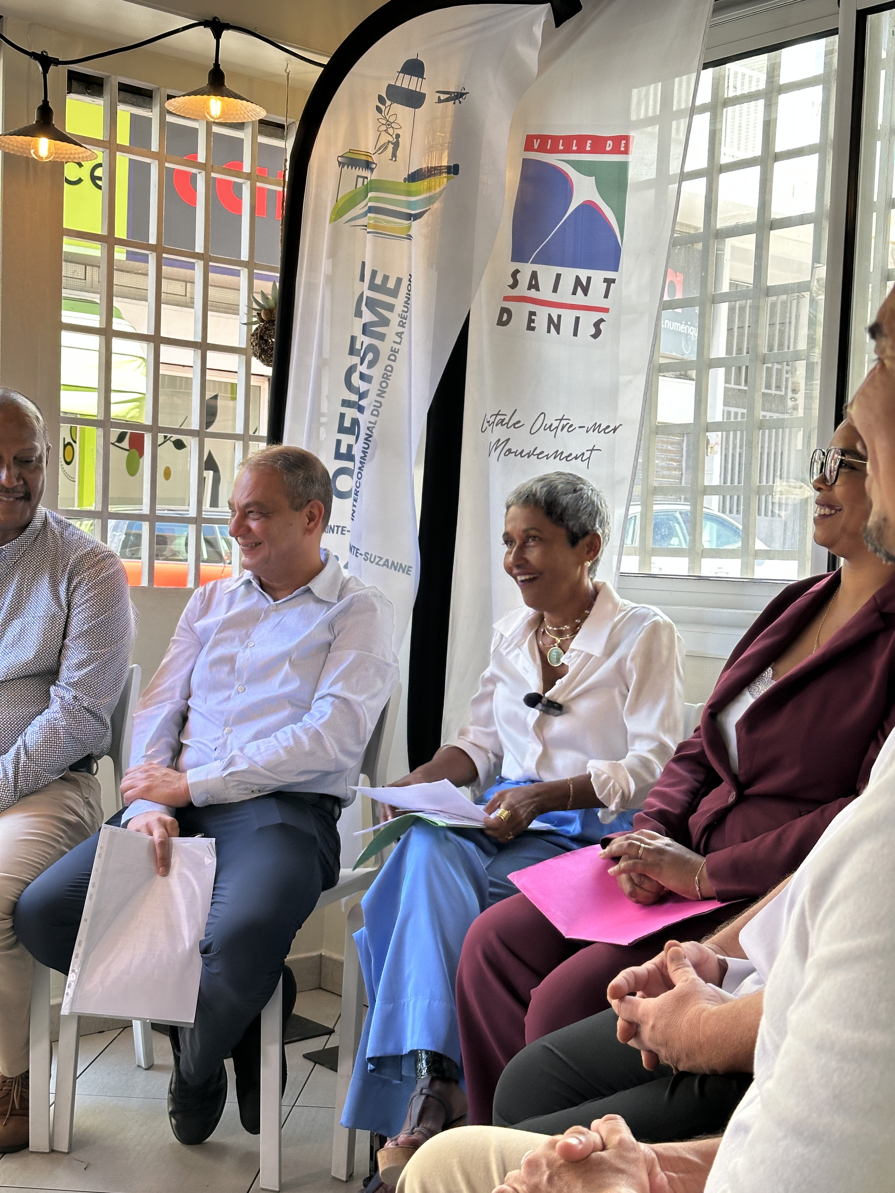 Yassine Mangrolia, présient de l'OTI Nord, Ericka Bareigts, maire de Saint-Denis, et Jennifer Sélémany de Fondaumière, 1ère vice-présidente de l'OTI Nord et représentante de la ville de Sainte-Suzanne