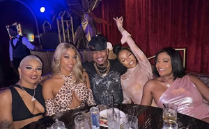 Le chanteur Ne-Yo fait le buzz en s'affichant avec ses... 4 femmes!