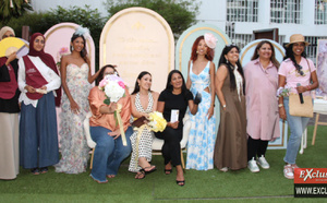 Remise de cadeaux à des mamans: photos