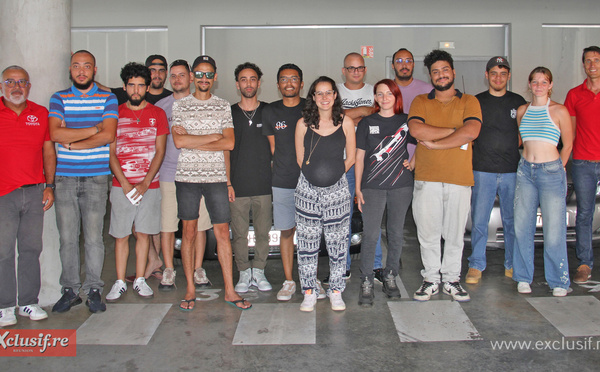 La photo de famille des propriétaires de Toyota présents ce jour-là