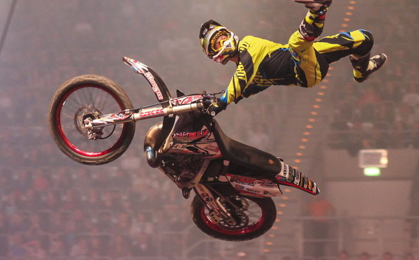 Brice Izzo, champion du monde FMX, dans ses oeuvres...