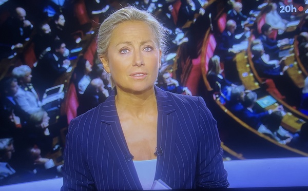 Après 8 ans de bons et loyaux services, Anne-Sophie Lapix va laisser la place...