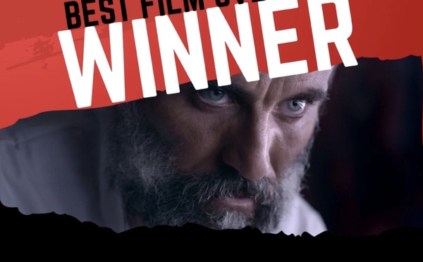 Grand Prix du Jury en Allemagne pour "Scarlet Blue"