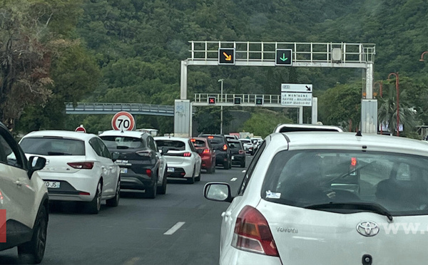 Marché auto 2025 à La Réunion: casse limitée avec 26 857 immatriculations (+1,91%)