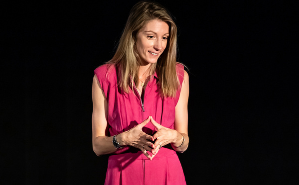 Laura Lange et son show "Philosophons avec (Jean de) La Fontaine" et ses fables