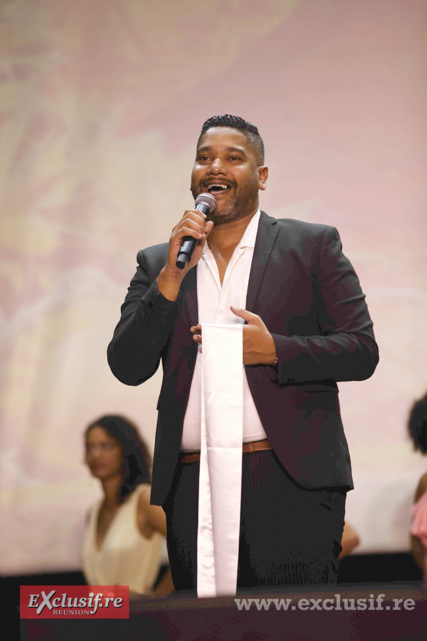 AI6Q3765 - Miss Echarpe*** AI6Q3765 - Miss Echarpe***