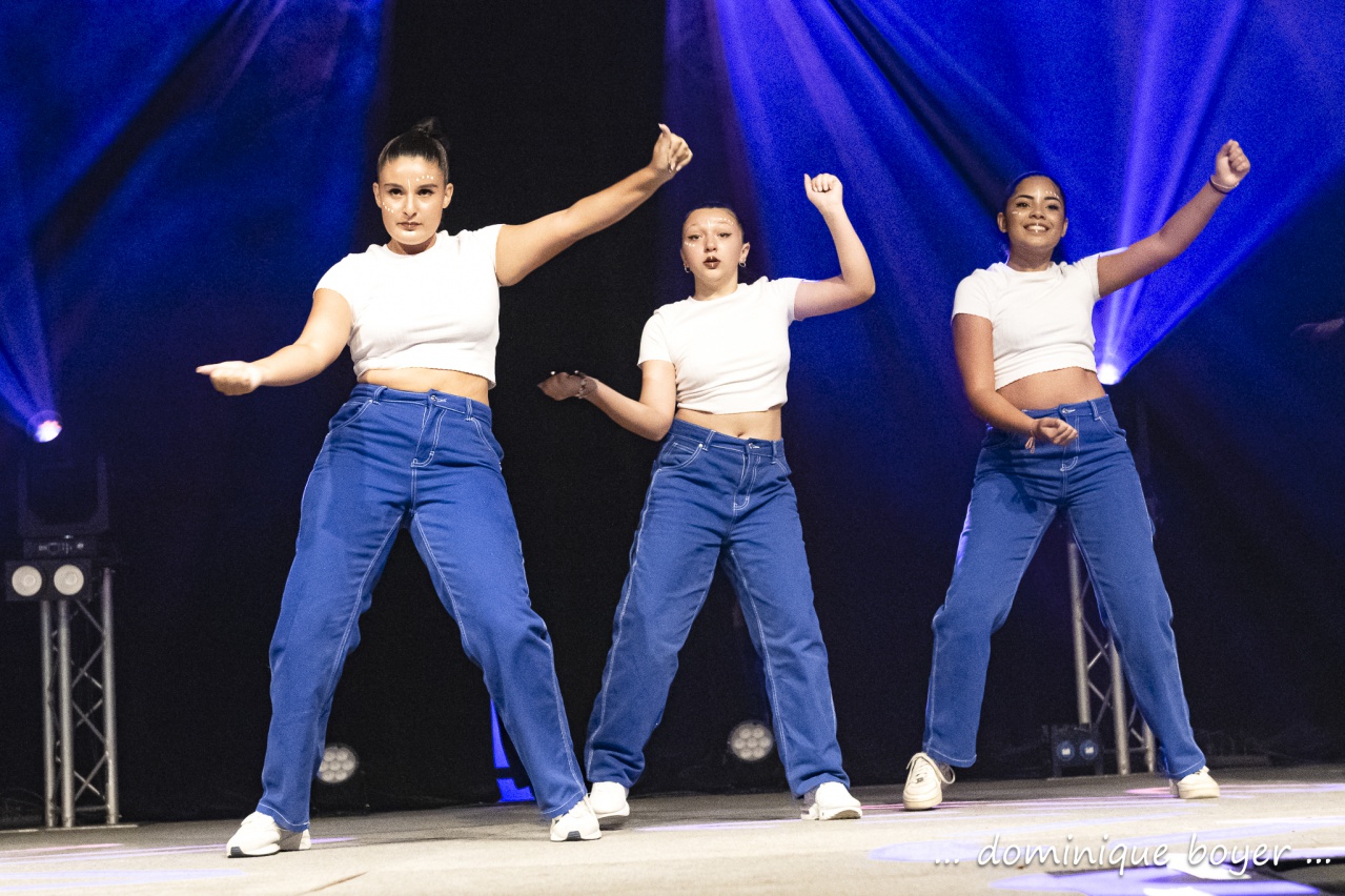 2023nov.09-110 2023nov.09-110